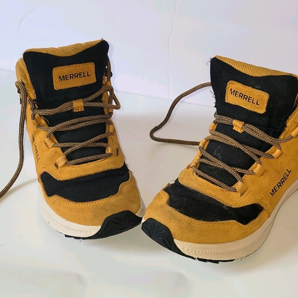 Merrell

Ontario  kids